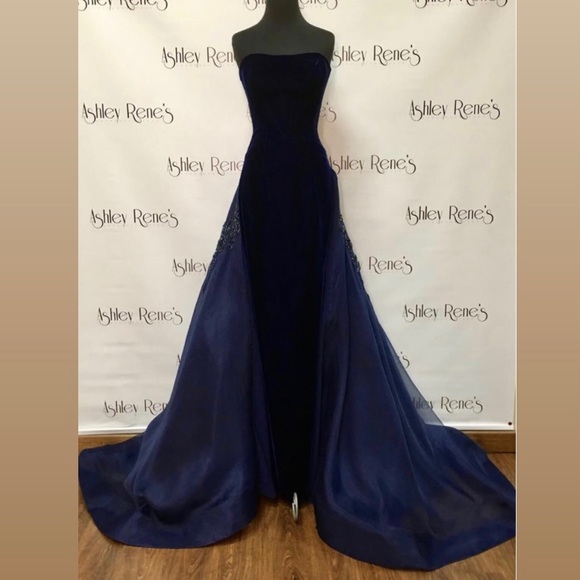 SOLD Sherri Hill Couture Navy Velvet Evening Gown - Picture 3 of 6